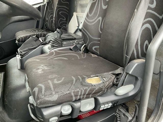 2015 iveco ig160e2ca vrachtwagen - afbeelding 13 van  22