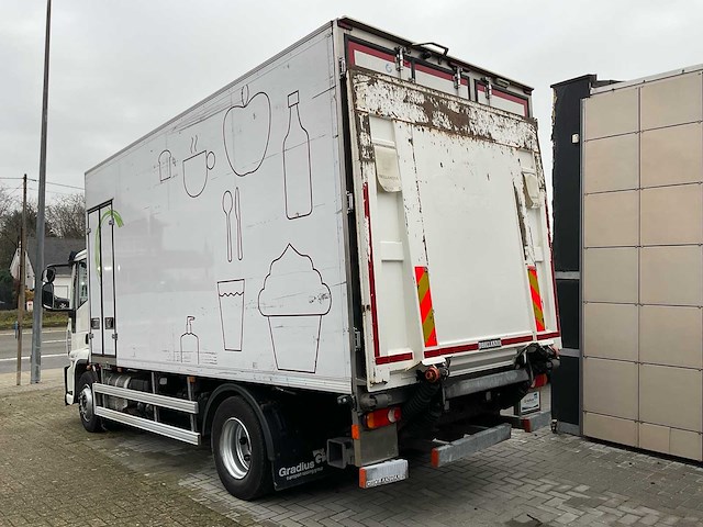 2015 iveco ig160e2ca vrachtwagen - afbeelding 15 van  22