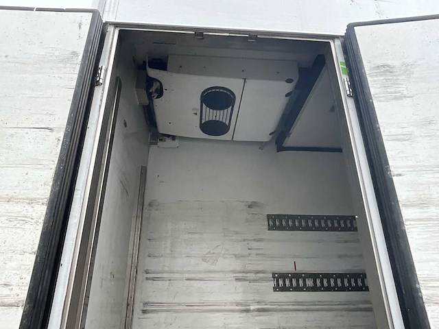 2015 iveco ig160e2ca vrachtwagen - afbeelding 26 van  58