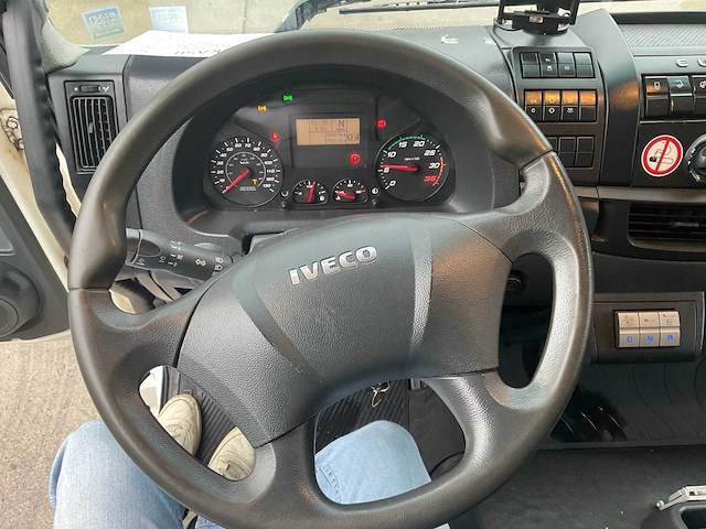 2015 iveco ig190el2ca vrachtwagen - afbeelding 17 van  38