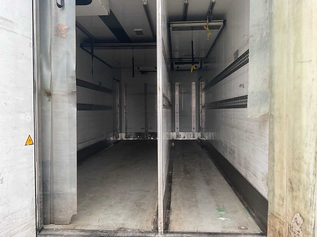 2015 iveco ig190el2ca vrachtwagen - afbeelding 25 van  41