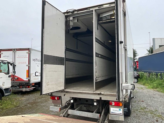 2015 iveco ig190el2ca vrachtwagen - afbeelding 37 van  63
