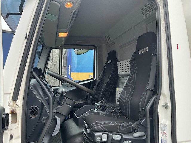 2015 iveco ig190el2ca vrachtwagen - afbeelding 8 van  63