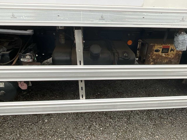2015 iveco ig190el2ca vrachtwagen - afbeelding 26 van  59