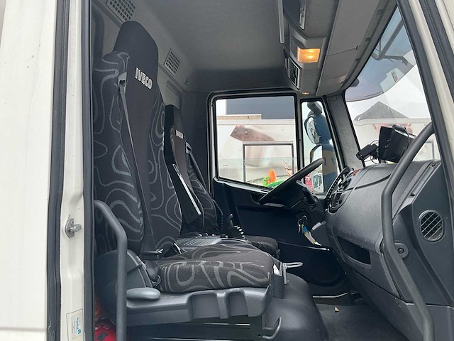 2015 iveco ig190el2ca vrachtwagen - afbeelding 43 van  59
