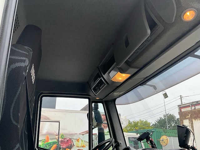 2015 iveco ig190el2ca vrachtwagen - afbeelding 45 van  59