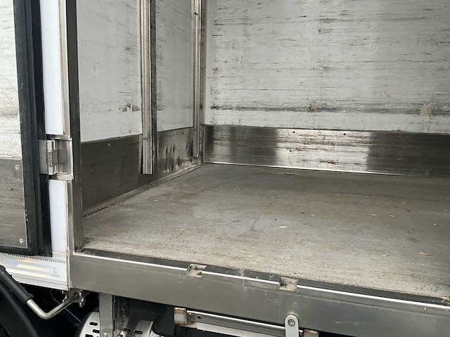 2015 iveco ig190el2ca vrachtwagen - afbeelding 25 van  62
