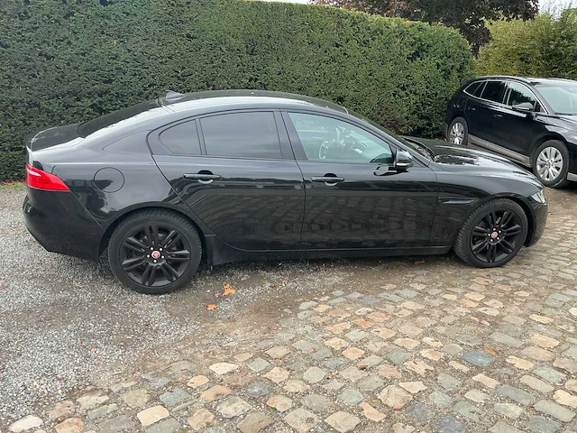 2015 jaguar xe 20d sport personenauto - afbeelding 26 van  43