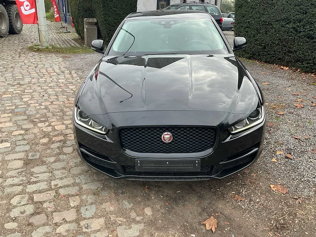 2015 jaguar xe 20d sport personenauto - afbeelding 28 van  43