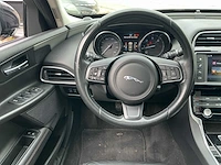 2015 jaguar xe 20d sport personenauto - afbeelding 15 van  43