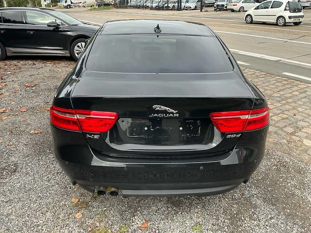 2015 jaguar xe 20d sport personenauto - afbeelding 9 van  43