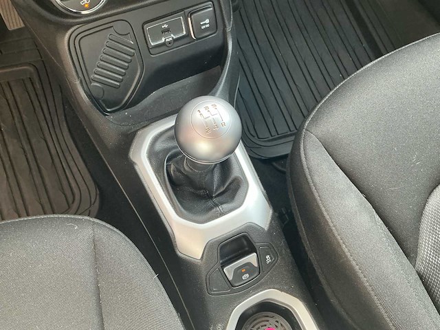 2015 jeep renegade personenauto - afbeelding 3 van  6