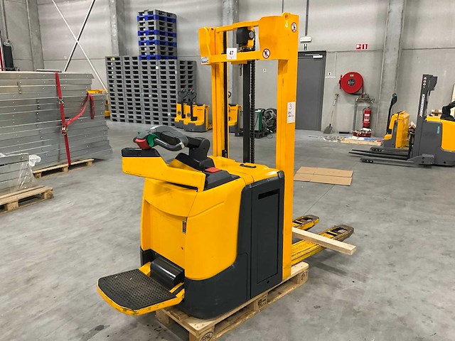 2015 jungheinrich erc 212z stapelaar - afbeelding 11 van  13