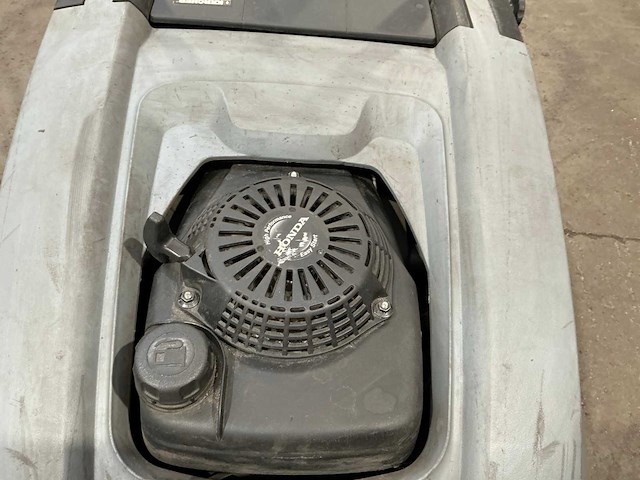 2015 kärcher km 75/40 wg veegmachine - afbeelding 6 van  8