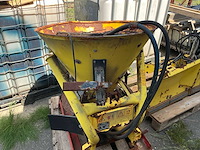 2015 kärcher mic c multifunctionele werktuigdrager met toebehoren - afbeelding 42 van  52