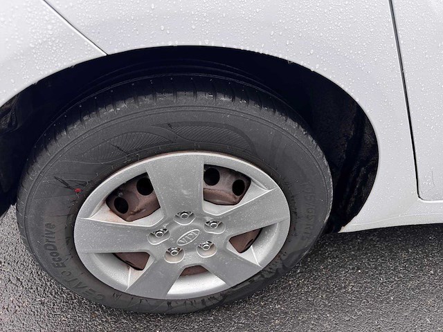 2015 kia venga - afbeelding 2 van  30