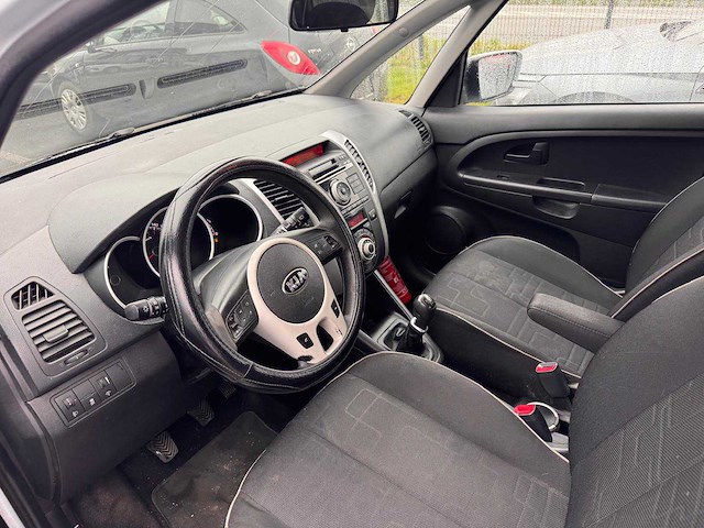 2015 kia venga - afbeelding 3 van  23