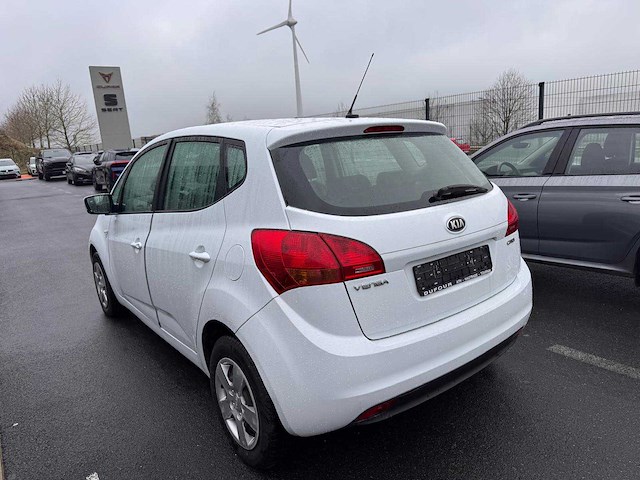 2015 kia venga - afbeelding 11 van  12