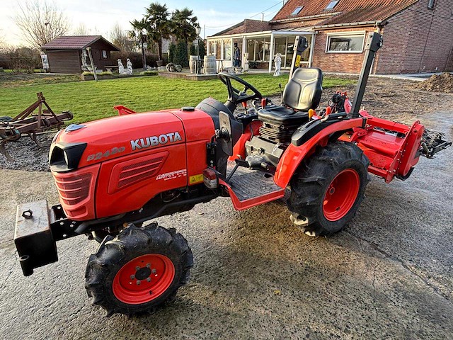 2015 kubota b2420 minitractor + werktuigen - afbeelding 1 van  22