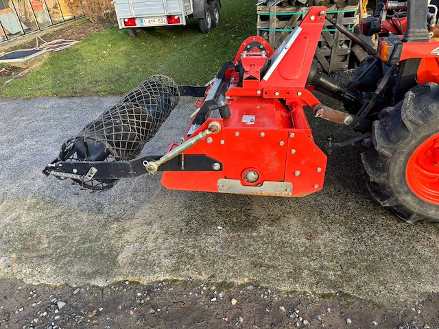 2015 kubota b2420 minitractor + werktuigen - afbeelding 20 van  22