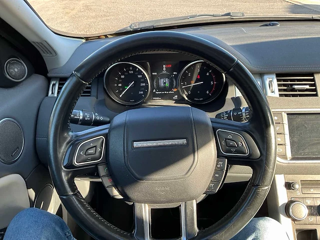 2015 land rover range rover evoque personenauto - afbeelding 11 van  31