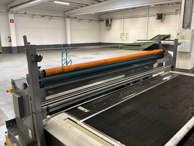 2015 lectra vector snijmachine - afbeelding 9 van  18