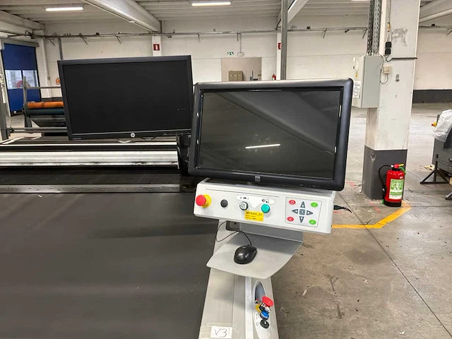 2015 lectra vector snijmachine - afbeelding 16 van  18
