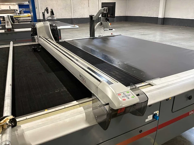 2015 lectra vector snijmachine - afbeelding 6 van  18