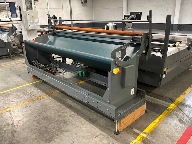 2015 lectra vector snijmachine - afbeelding 7 van  18