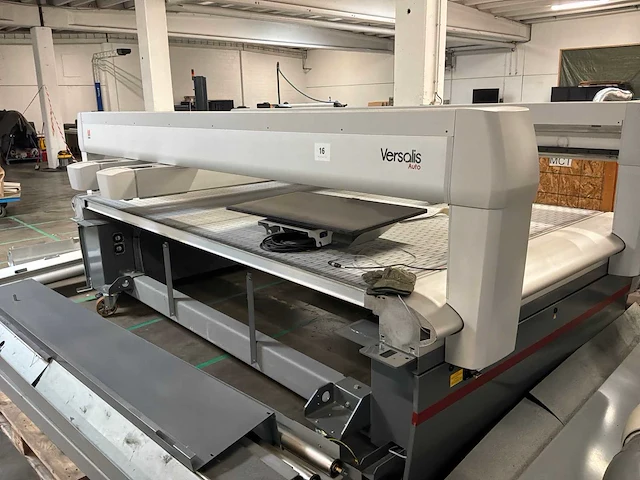 2015 lectra versalis snijmachine - afbeelding 2 van  22