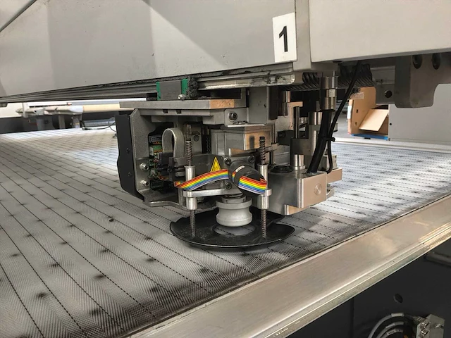 2015 lectra versalis snijmachine - afbeelding 7 van  22