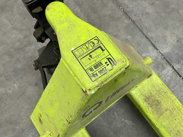 2015 lifter hand hydraulische palletwagen - afbeelding 3 van  5