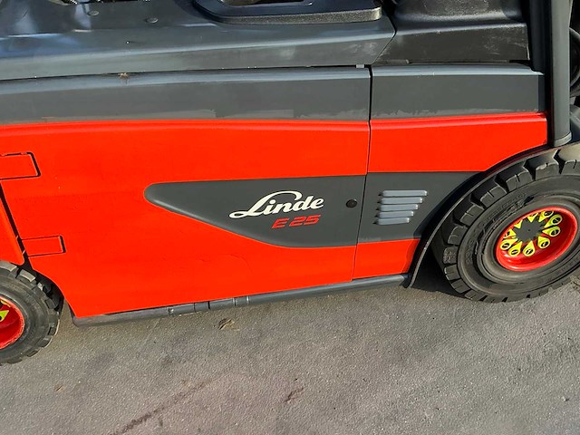 2015 linde e25-01 vorkheftruck - afbeelding 37 van  50