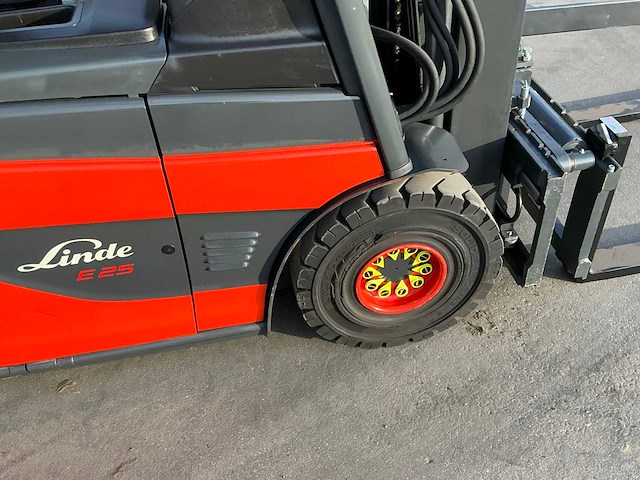 2015 linde e25-01 vorkheftruck - afbeelding 38 van  50