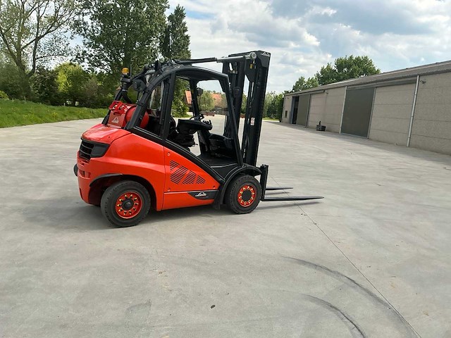 2015 linde h40t-02 vorkheftruck - afbeelding 34 van  109
