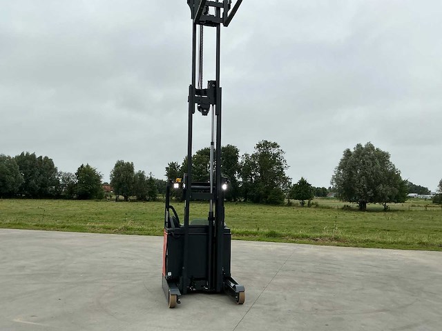 2015 linde r14 reach truck - afbeelding 6 van  13