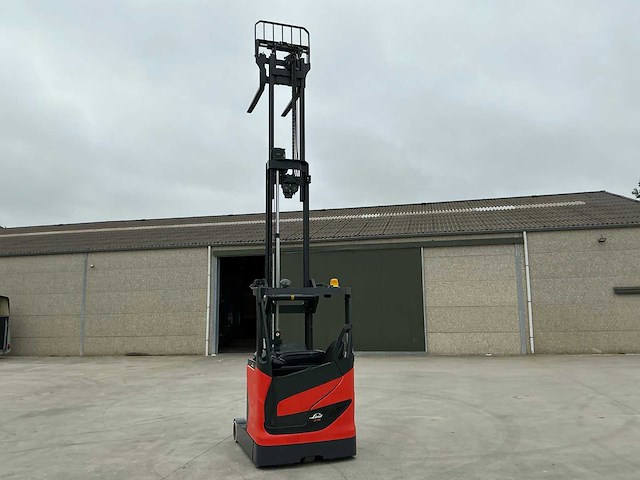 2015 linde r14 reach truck - afbeelding 6 van  10