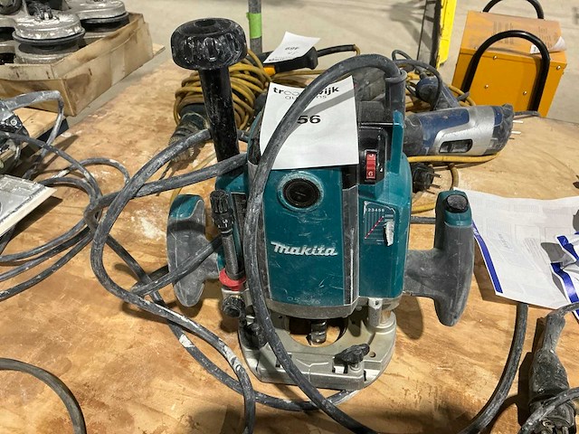 2015 makita rp2300fc bovenfrees - afbeelding 2 van  6