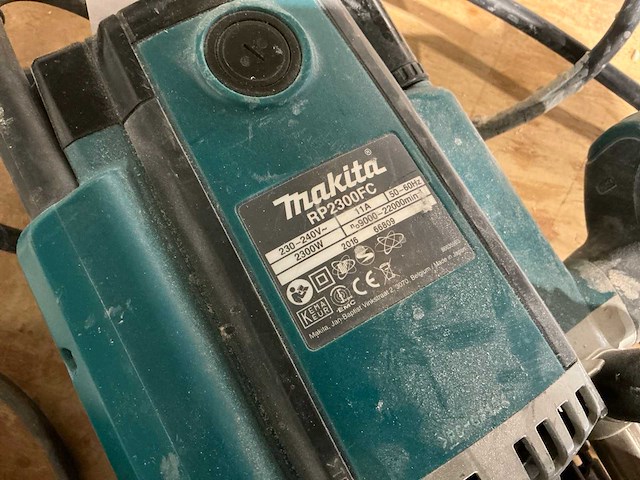 2015 makita rp2300fc bovenfrees - afbeelding 6 van  6