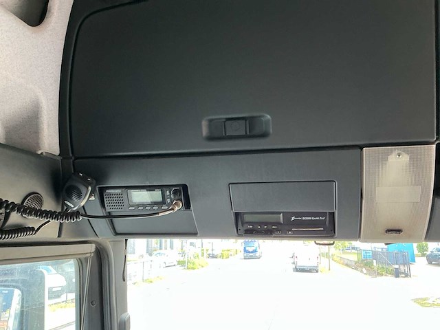 2015 man l200746001 vrachtwagen - afbeelding 2 van  33