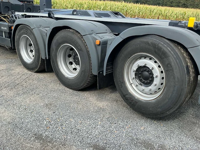 2015 man tgs 35.440 vrachtwagen met vdl containerhaaksysteem en palfinger kraan - afbeelding 31 van  45