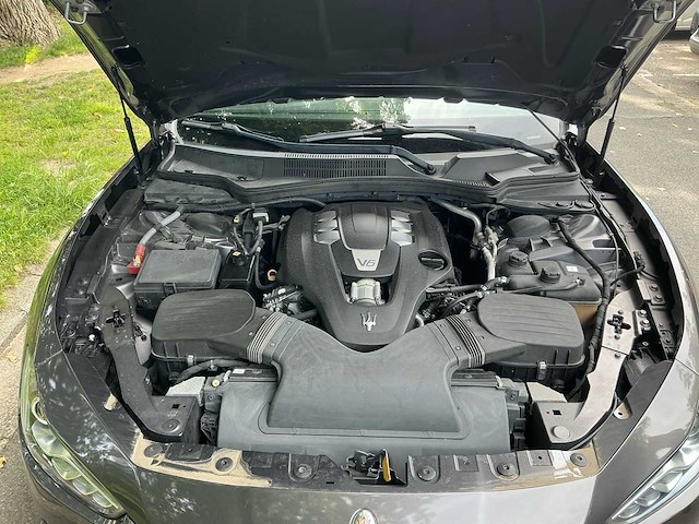 2015 maserati ghibli personenauto - afbeelding 30 van  37