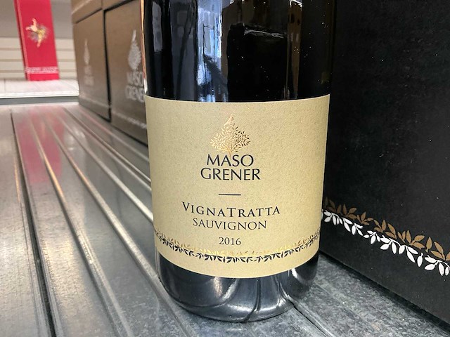 2015 maso grener vigna tratta witte wijn (32x) - afbeelding 2 van  3