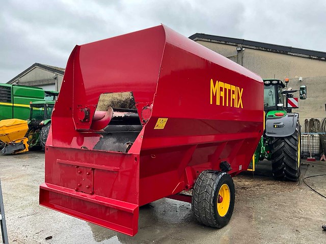 2015 matrix néon 15mc voermengwagen - afbeelding 9 van  11