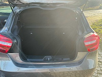 2015 mercedes a180 hatchback personenauto - afbeelding 19 van  35