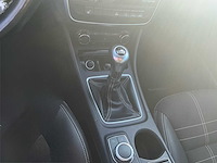 2015 mercedes a180 hatchback personenauto - afbeelding 6 van  30