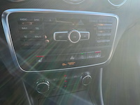 2015 mercedes a180 hatchback personenauto - afbeelding 7 van  30