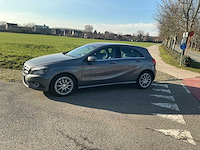 2015 mercedes a180 hatchback personenauto - afbeelding 9 van  30