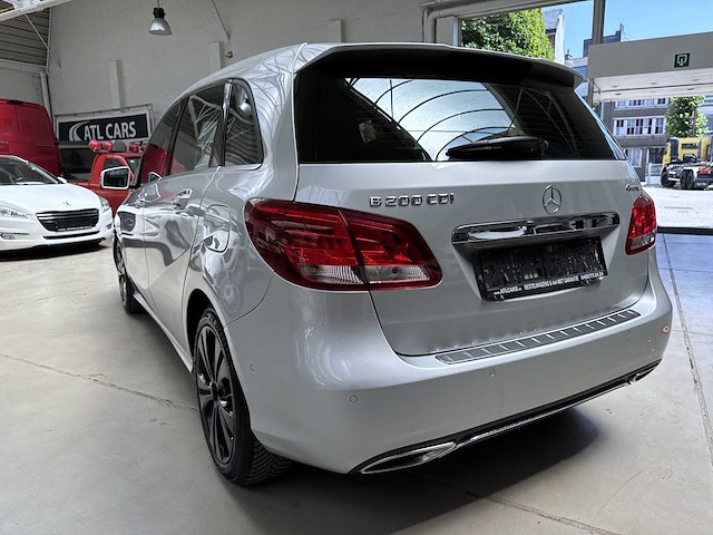 2015 mercedes b 200 4x4 100.938km - afbeelding 17 van  24