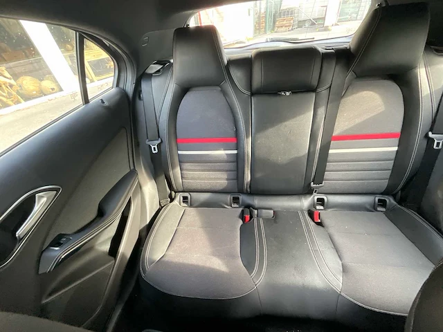 2015 mercedes-benz a 180 cdi personenauto - afbeelding 9 van  18